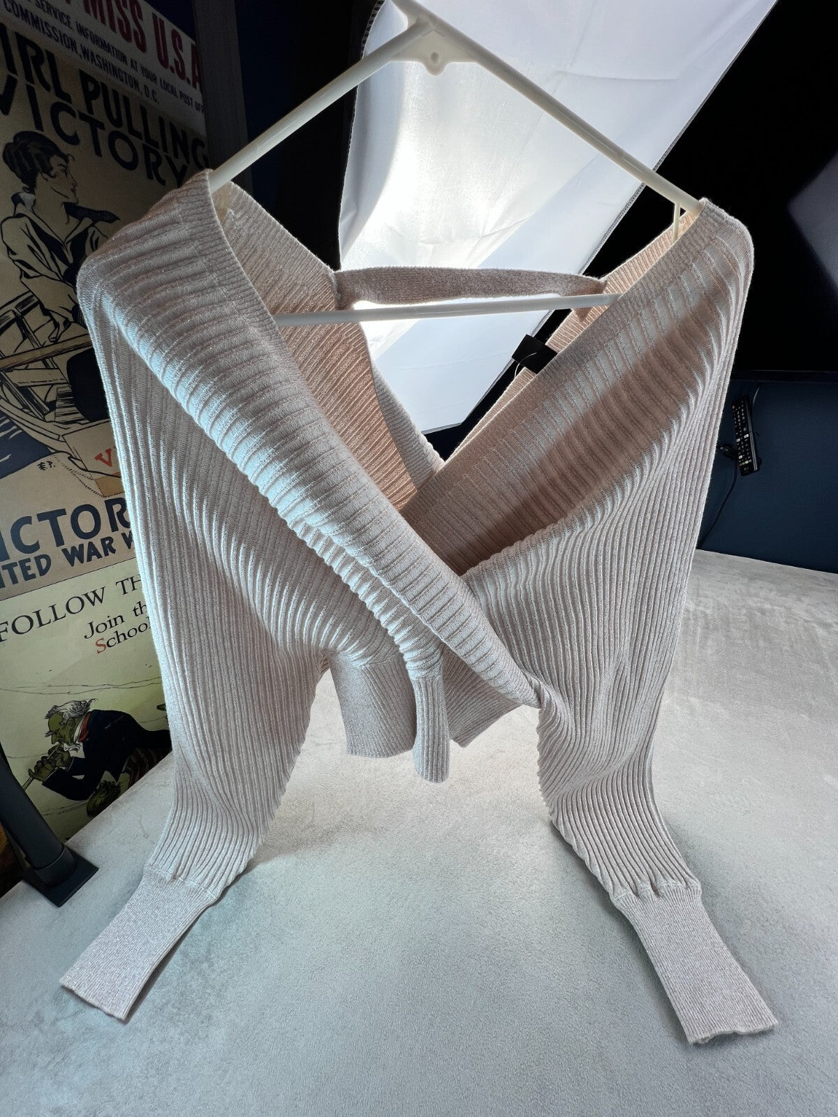 Windsor Ribbed Wrap Sweater Womens L Blush Pink Cropped Surplice V Neck NWT