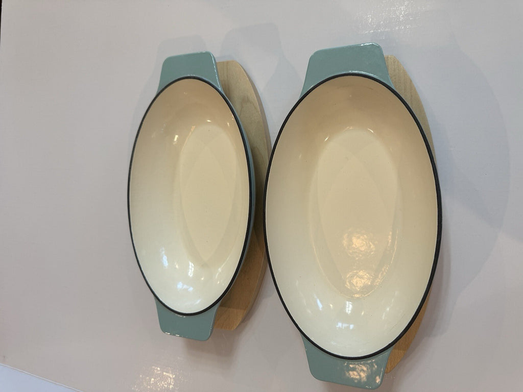 2 Martha Stewart Enameled Cast Iron Oval Casserole Dishes Wood Trivet Set Aqua