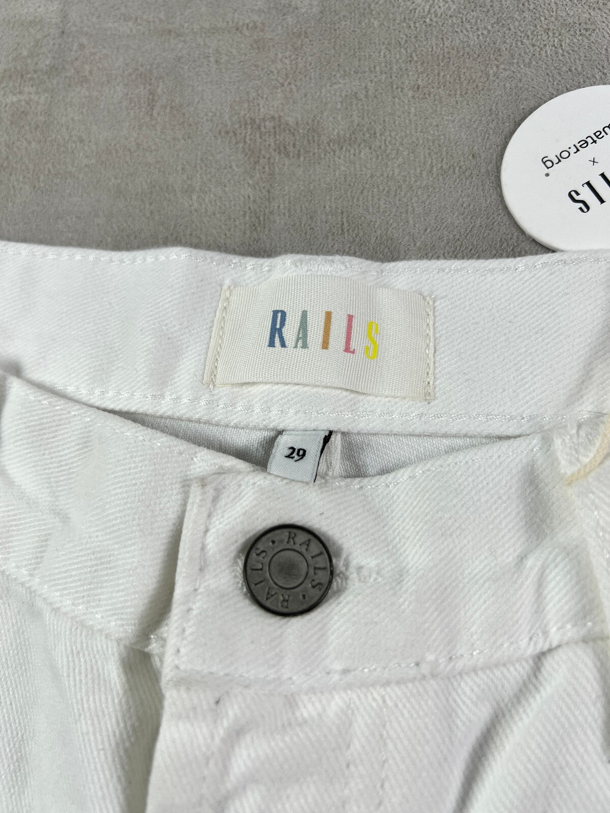 Rails Atwater Slouchy Straight Jeans in Blanche Distress, size 29