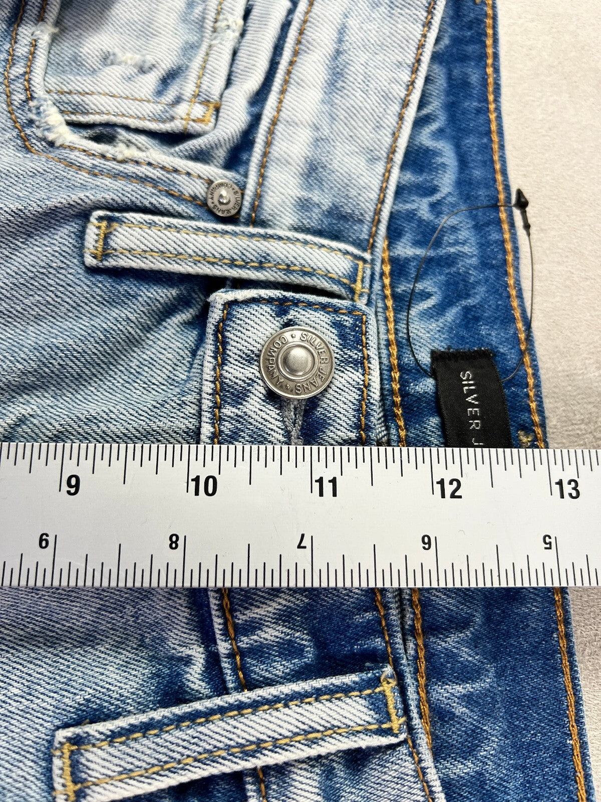 Silver Jeans Highly Desirable High Rise Straight W26 L28 NWT