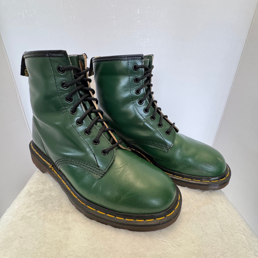 Vintage Dr Martens 1460 Boots UK 9 US 10 Green Leather Made England 8 Eye