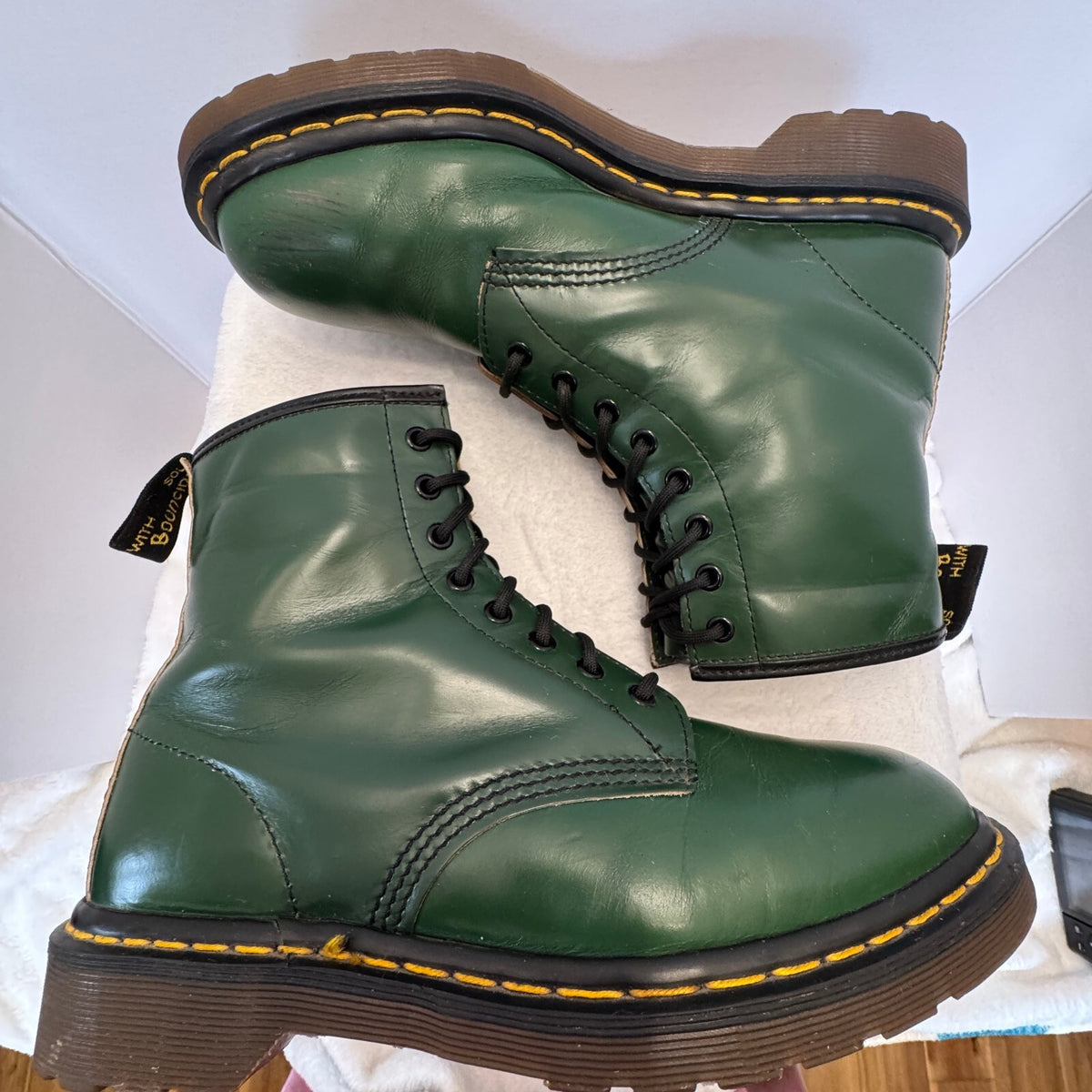 Vintage Dr Martens 1460 Boots UK 9 US 10 Green Leather Made England 8 Eye