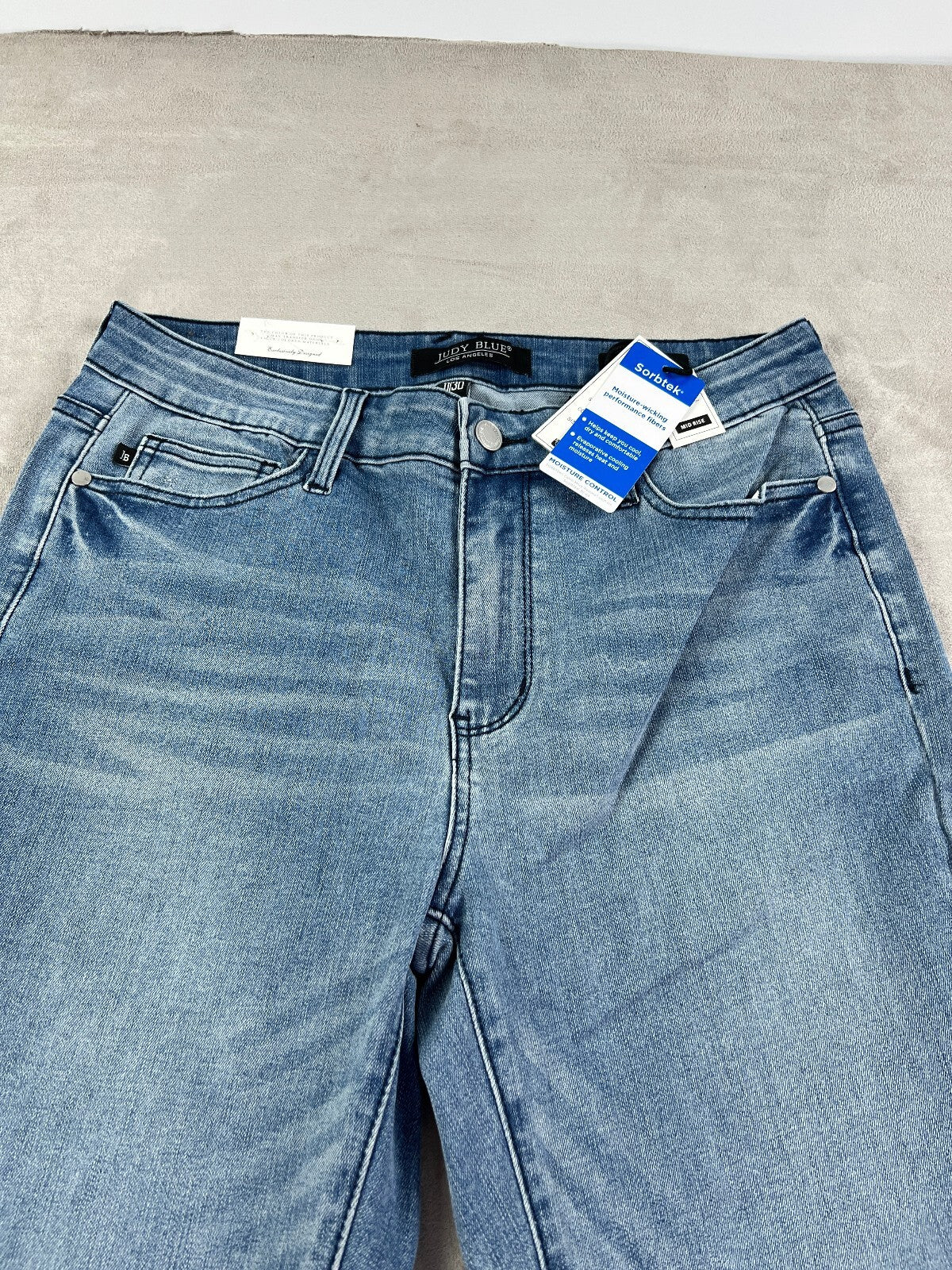Judy Blue Summer Blues Jeans 11/30 Mid Rise Relaxed Raw Hem Sorbtek NWT