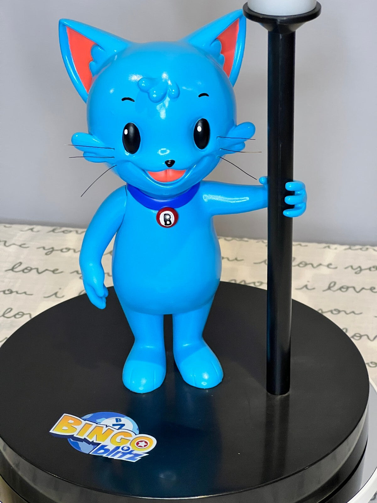 Bingo Blitz Blitzy Cat Limited Edition USB LED Lamp Rare