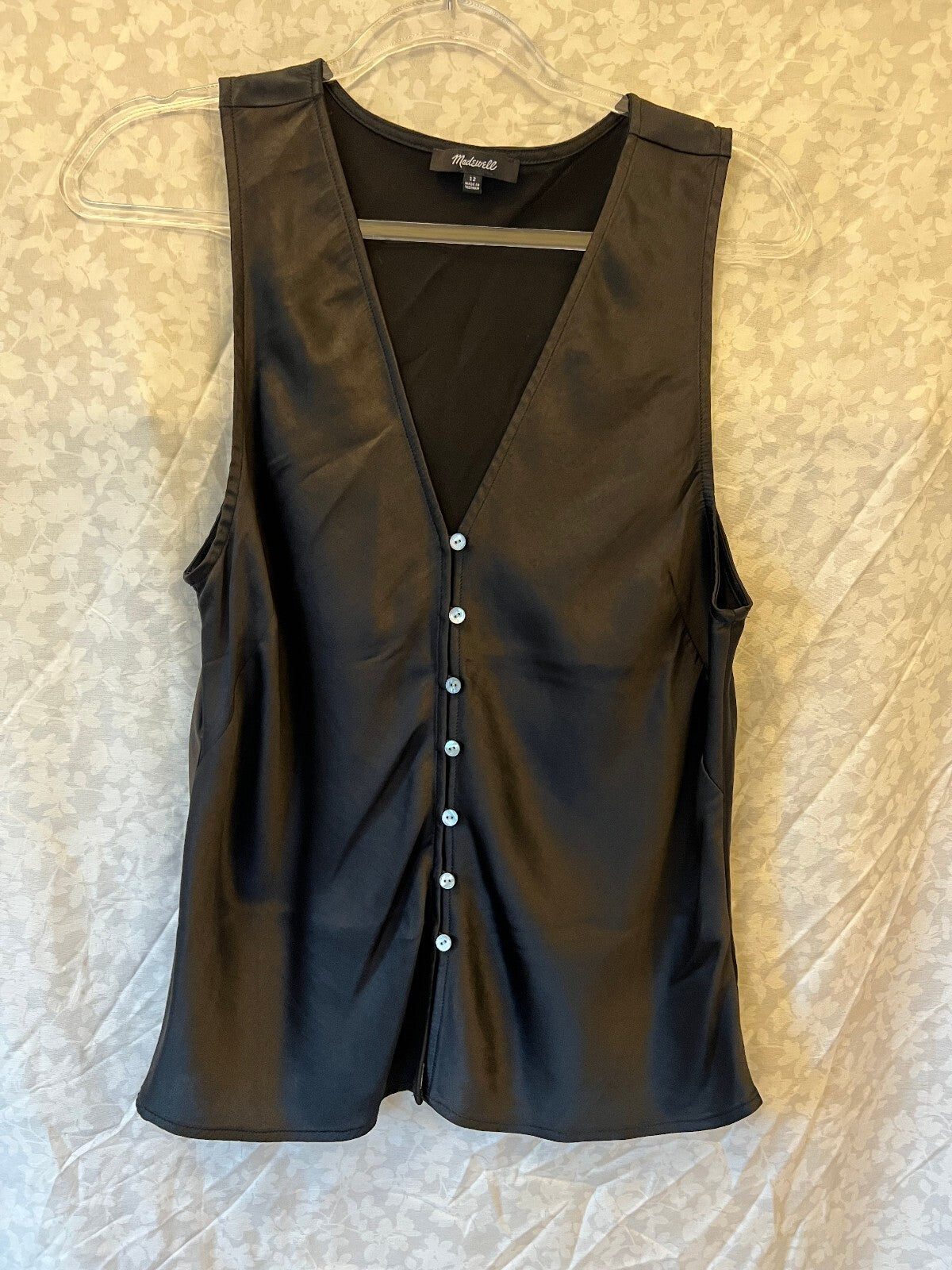 Madewell Satin Cutaway Vest Top Black Size 12 Deep V Button Front