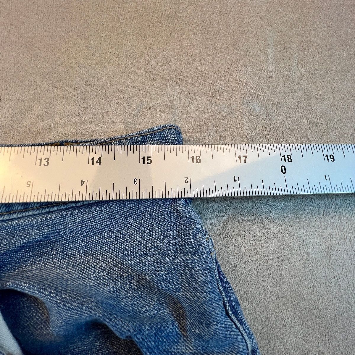 Reformation Cynthia High Rise Relaxed Jeans Womens 31 Blue Button Fly Made USA