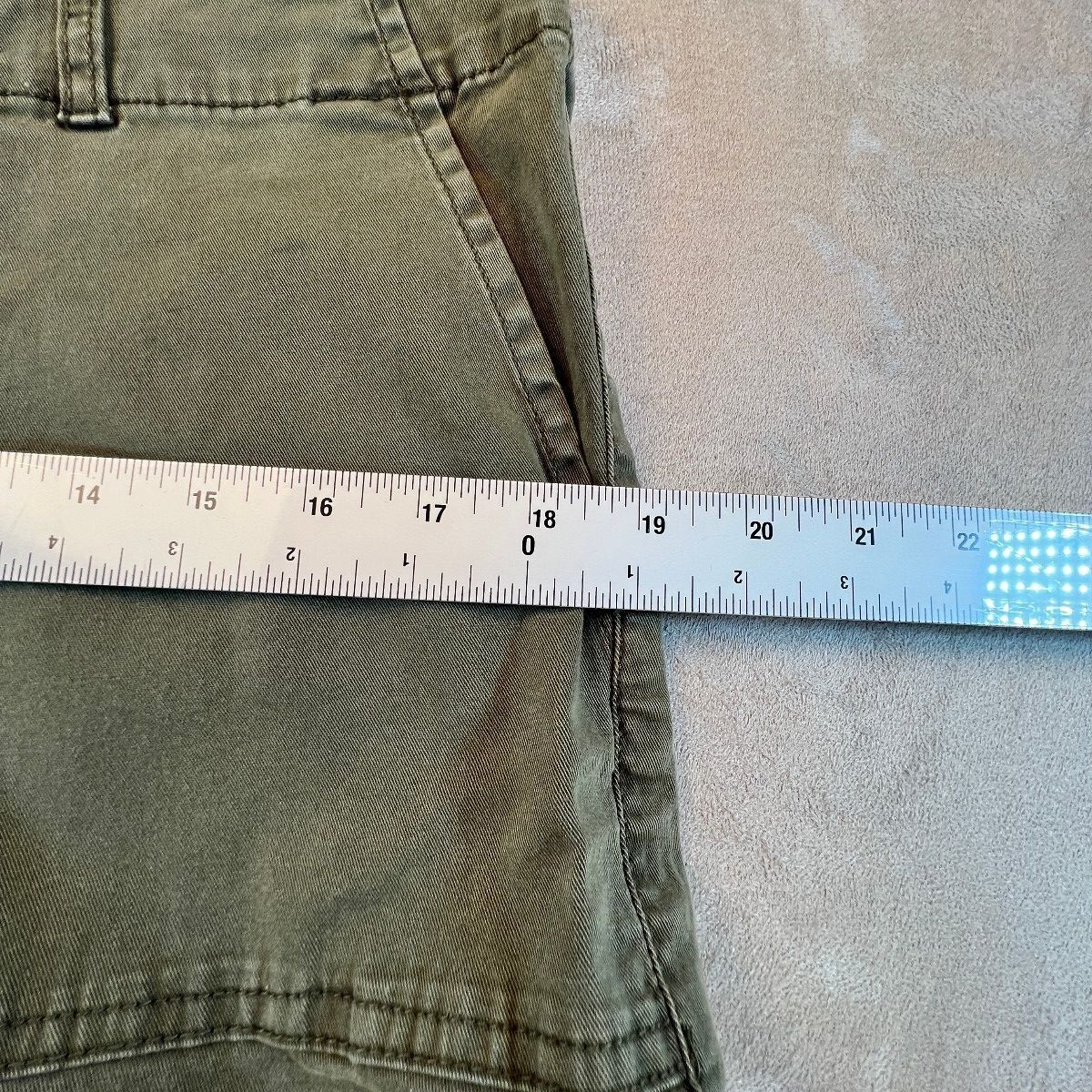 Cosmic Blue Love Womens 31 Olive Green Stretch Jogger Pants Elastic Cuff