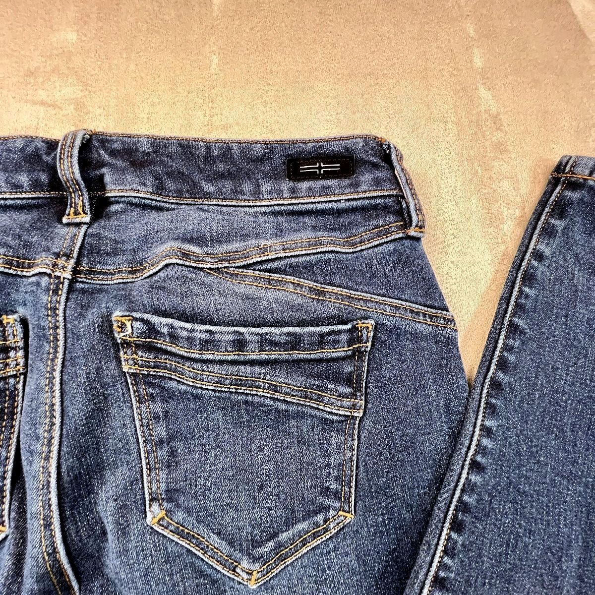 Liverpool The Hugger Skinny Jeans Womens 6 / 28 Blue Stretch Denim Mid Rise