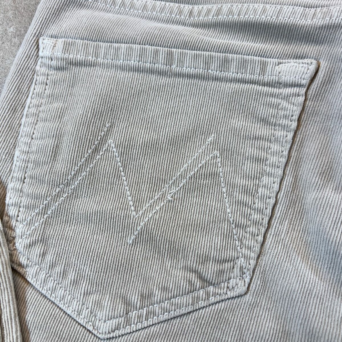 MOTHER The Charmer Hopscotch Corduroy Pant 26 Beige Skinny