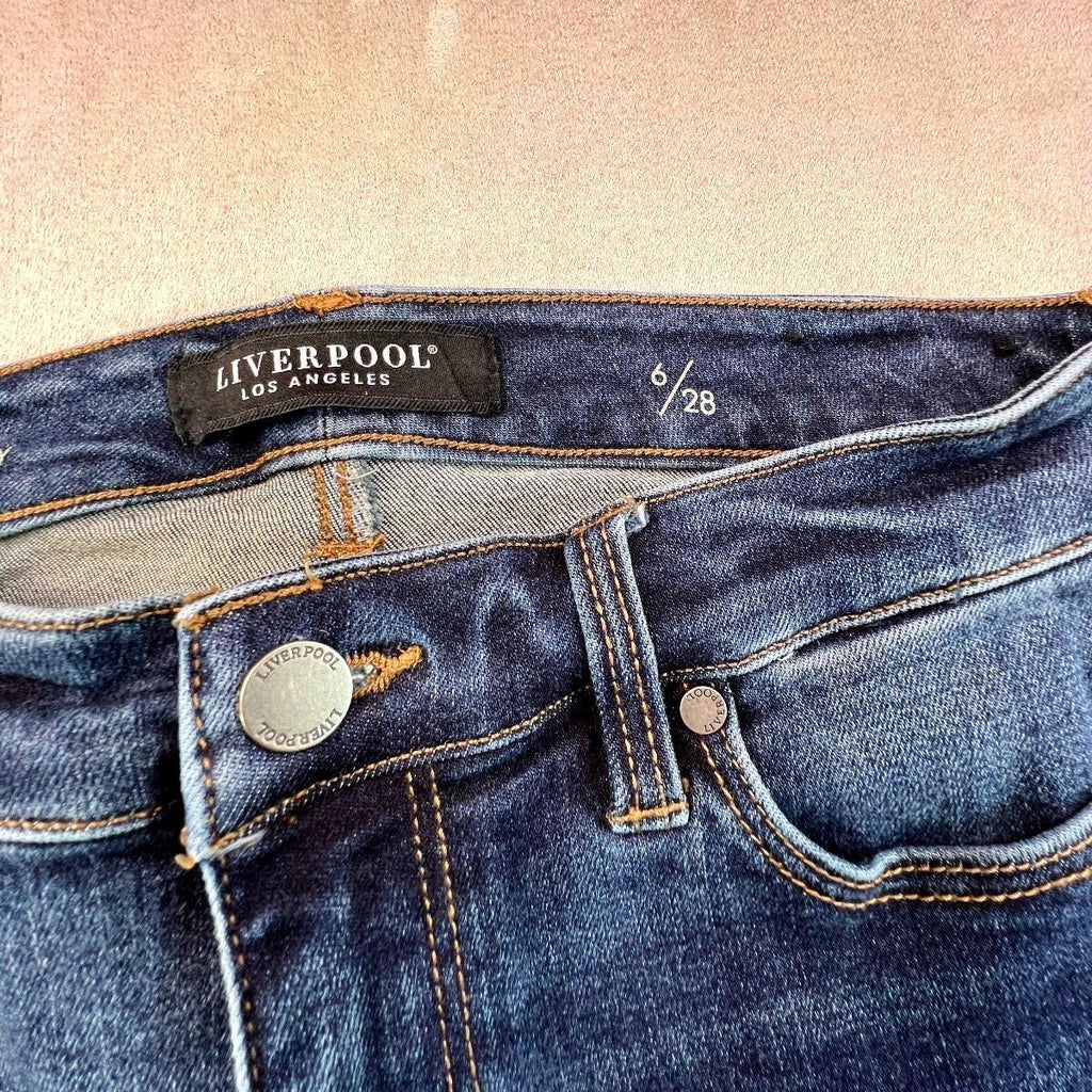 Liverpool The Hugger Skinny Jeans Womens 6 / 28 Blue Stretch Denim Mid Rise