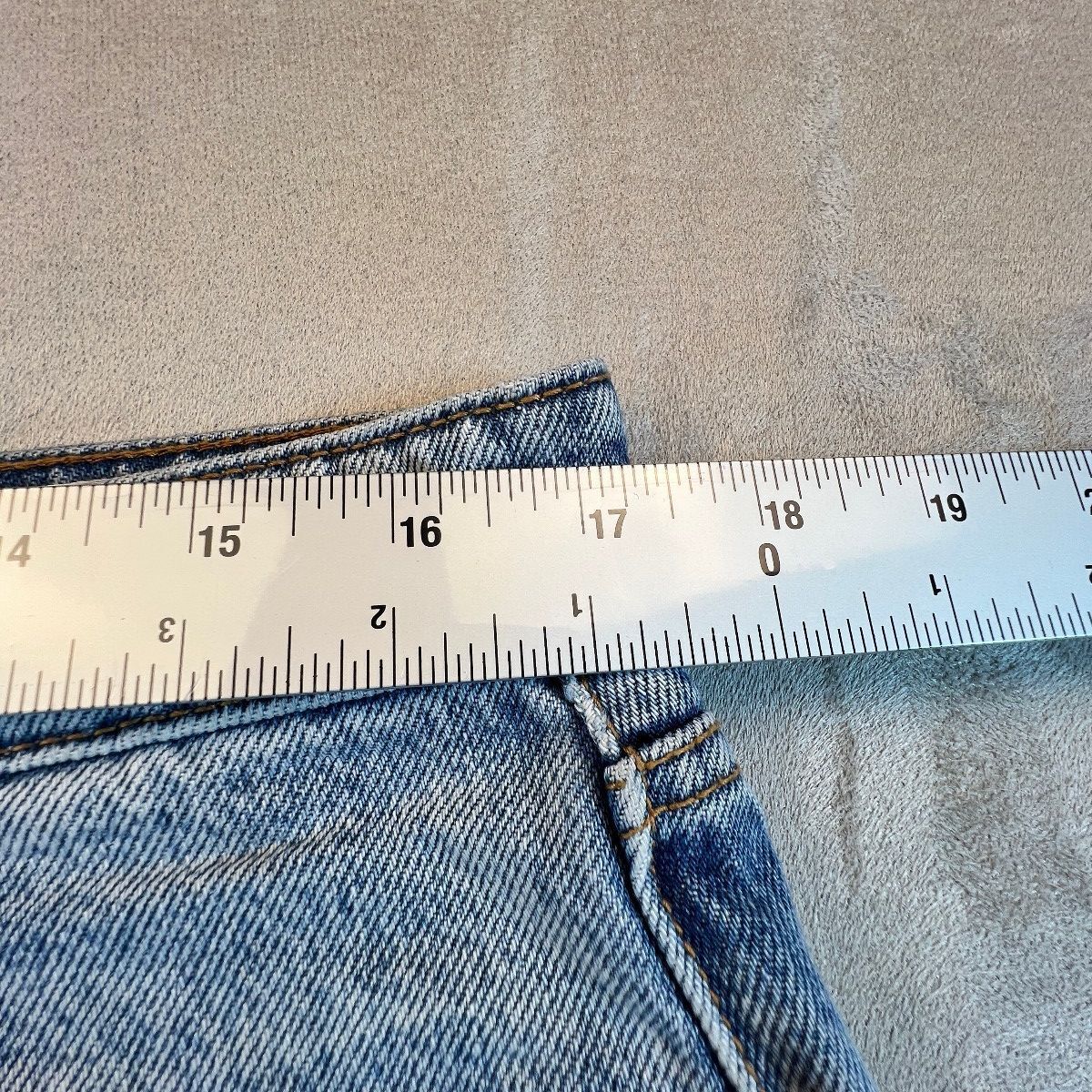 Rag & Bone Rosa Mid Rise Boyfriend Jeans Womens 29 Distressed Light Wash Denim