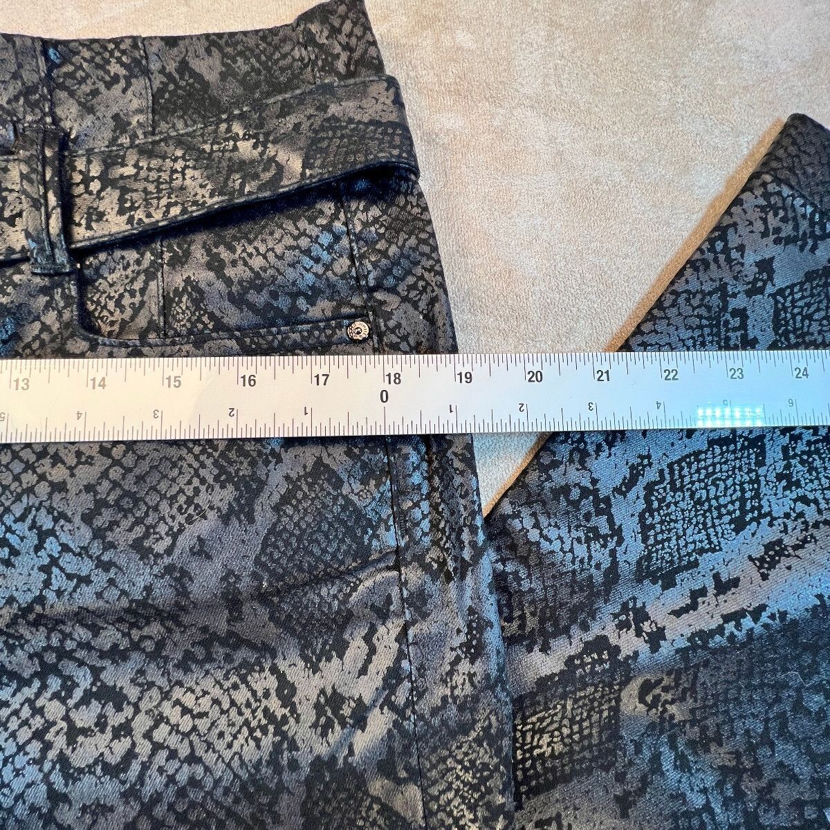 WHBM Snake Skin Pattern Pants 12 Extra High Rise Belt Black