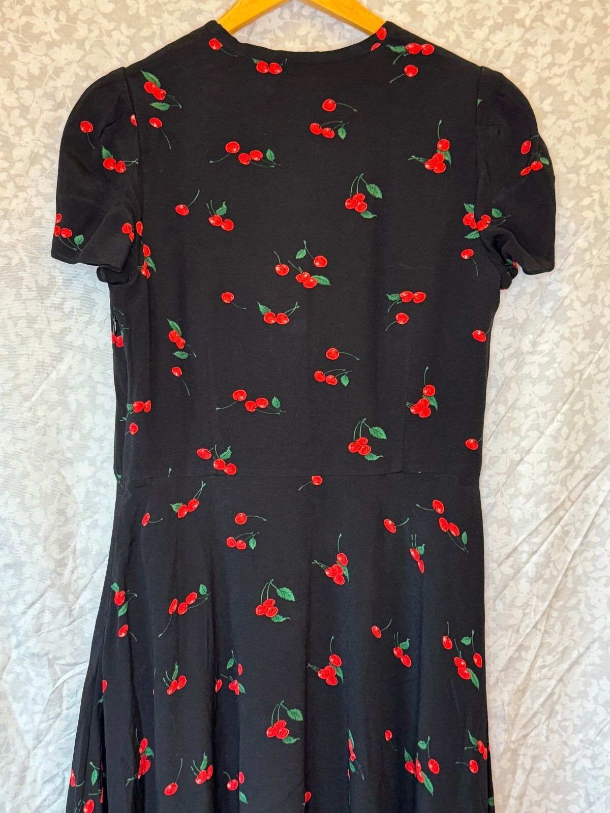 Polo Ralph Lauren Cherry Print Crepe Dress Womens 8 Black Tie Neck Midi